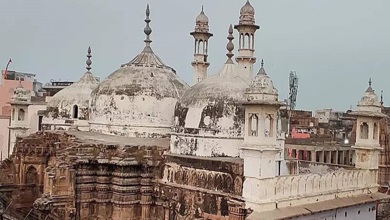 ज्ञानवापी में सर्वे शुरू, मुस्लिम पक्ष की याचिका पर आज सुप्रीम कोर्ट में सुनवाई