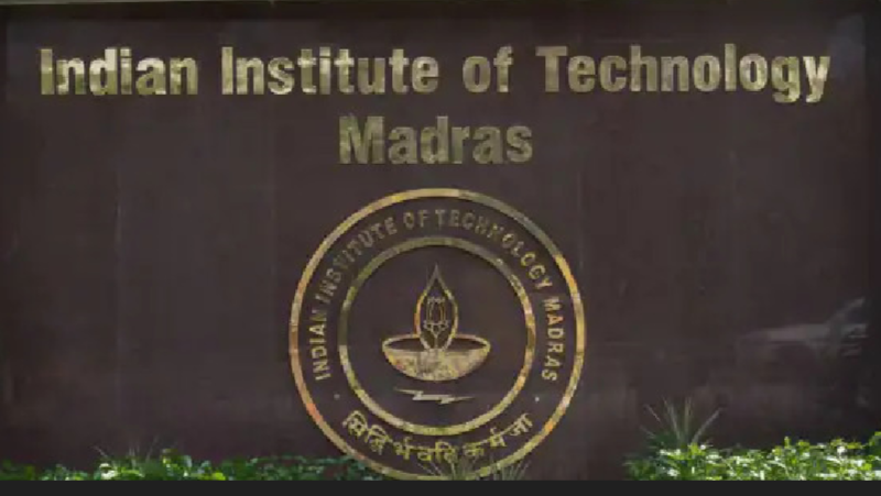 तो कोटा की राह पर चल पड़ा है  IIT मद्रास..? 45 दिन में तीसरा सुसाइड..!