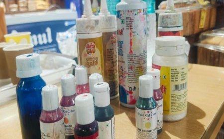 मिलावट के खिलाफ अभियान: जयपुर में विभिन्न प्रतिष्ठानों पर निरीक्षण कार्रवाई, पुरानी मिठाइयां नष्ट करवाकर सैंपल लिये