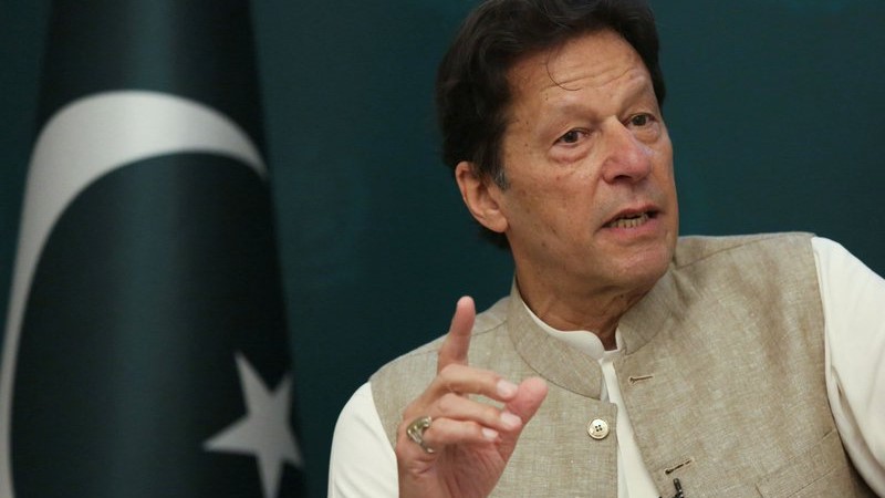 इमरान खान को एक घंटे के अंदर सुप्रीम कोर्ट में पेश करे सरकार', पाकिस्तान के चीफ जस्टिस का आदेश