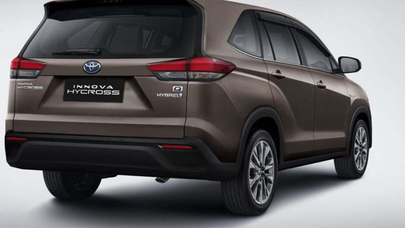 इनोवा हाईक्रॉस 25 नवंबर को नये फीचर्स के साथ भारत में लांच होगी