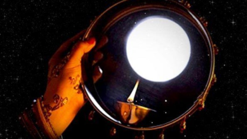 कल मनाया जायेगा 2023 का करवाचौथ ,जानें इस व्रत की पौराणिक कथाएं महत्व , अनुष्ठान, पूजा की सम्पूर्ण जानकारी 