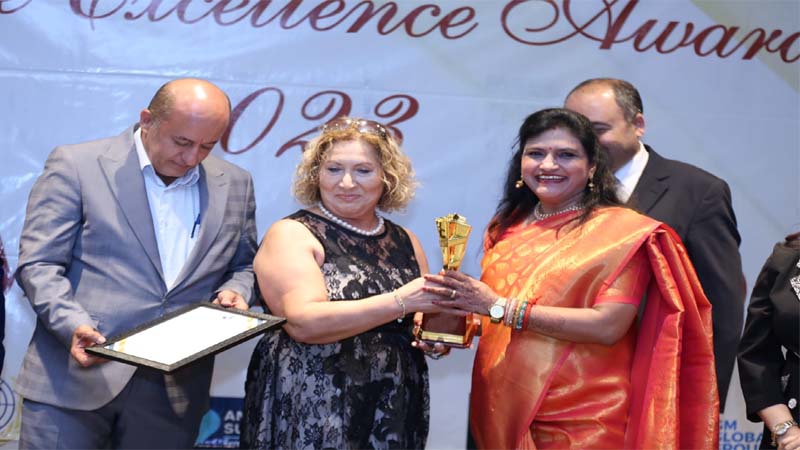 डॉ. लता सुरेश टर्की में राष्ट्रीय उत्कृष्टता पुरस्कार से सम्मानित