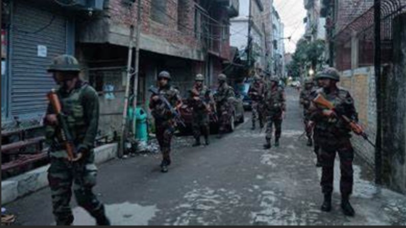 आखिरकार चेत गयी सरकार,मणिपुर वायरल वीडियो सामने आने के बाद  CRPF - गृह मंत्रालय ने किये ज़रूरी फेरबदल