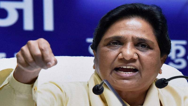 बसपा मुख्यालय से हटीं कांशीराम, अंबेडकर और मायावती की मूर्तियां..!