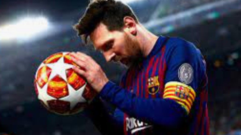 'जिस क्षण लगेगा फुटबॉल में अब प्रदर्शन बेहतर नहीं ,ले लूंगा संन्यास ' : लियोनेल मेसी