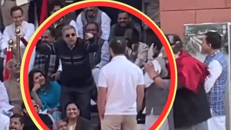 टीएमसी सांसद द्वारा नकल करने के बाद जगदीप धनखड़ ने लगायी क्लास , सोशल मीडिया पर आलोचनाओं में घिरा विपक्ष