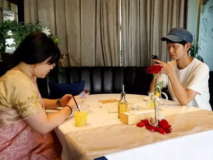 कुछ नहीं करके भी खूब कमाता है ये आदमी...