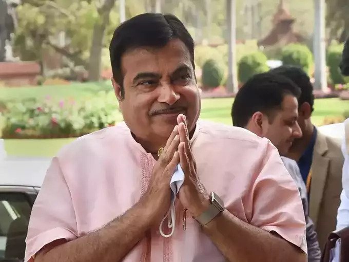 पार्टी में गडकरी और शिवराज का कद घटा