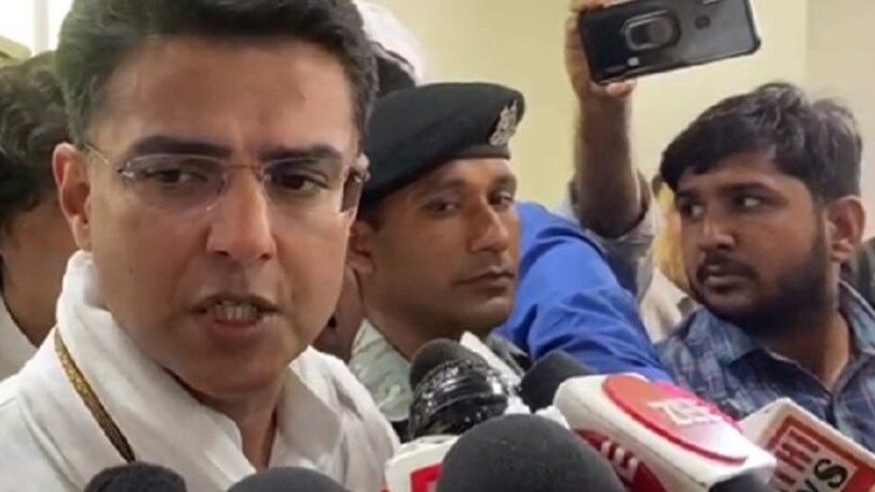 इन साढ़े चार साल में हम (कांग्रेस) उदाहरण पेश कर सकते थे..लेकिन नहीं किया'  अपनी जनसंघर्ष यात्रा के पहले गरजे पायलट 