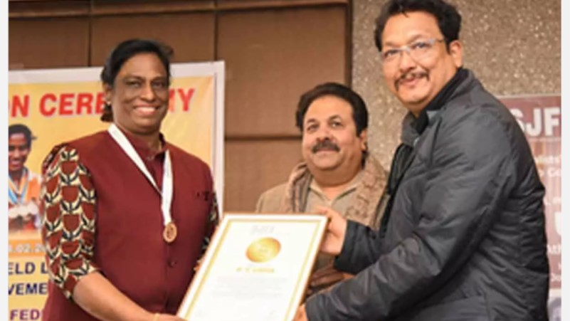 उड़नपरी पीटी उषा हुई लाइफटाइम अचीवमेंट अवार्ड् सम्मानित