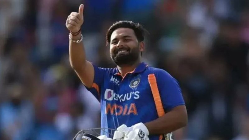 मैदान पर वापसी को तैयार ऋषभ पंत ,गंभीर दुर्घटना के बाद से लगा हुआ था खेल पर ब्रेक