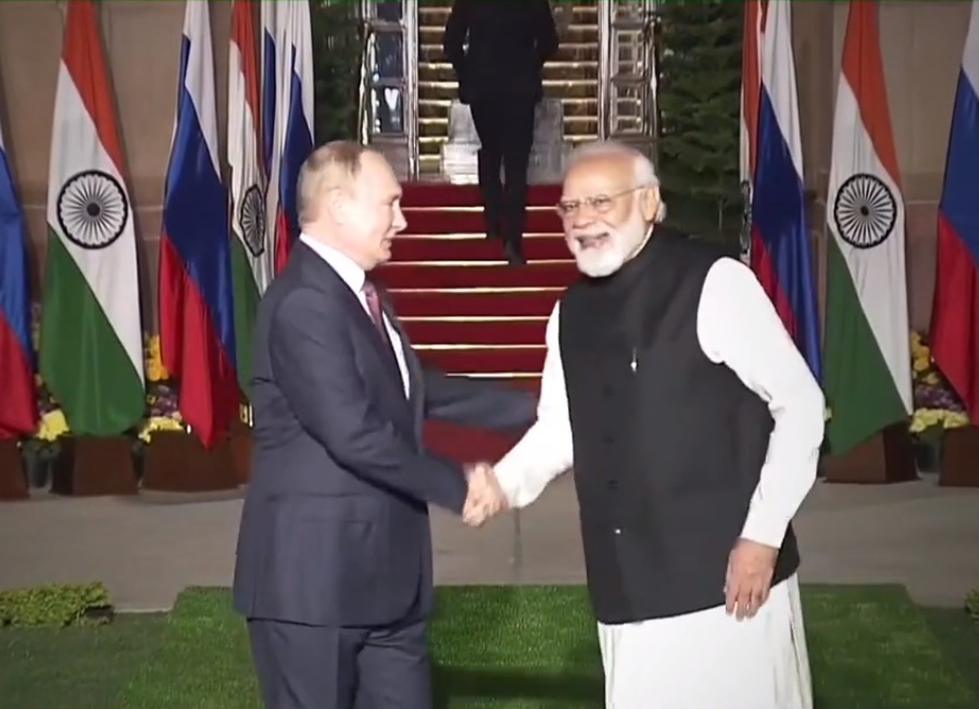 नरम पड़ा अमेरिका..! बोला, भारत को रूस से दूर जाने के लिए चाहिए लंबा वक्त