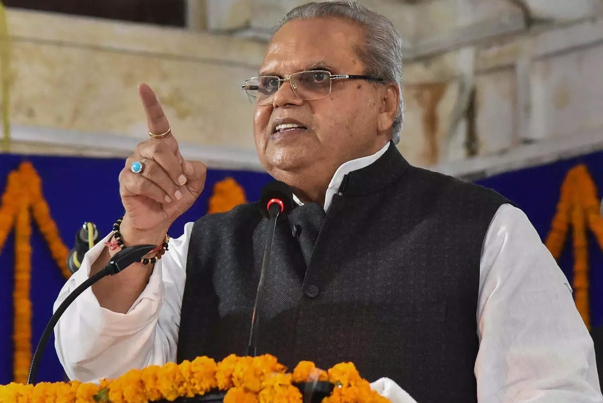 फिर बोले सत्यपाल मलिक, आखिर भाजपा क्यों बर्दाश्त कर रही अपने बड़बोले गवर्नर को..!