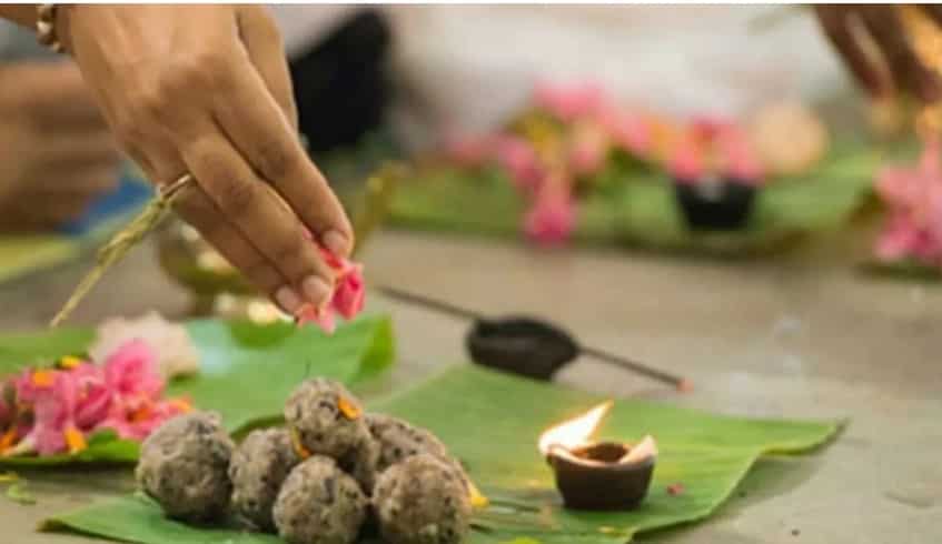 पूर्वजों का ऋण तो उतारना ही होगा..