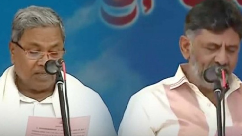 कर्नाटक के सीएम बने सिद्धारमैया और डीके डिप्टी सीएम..साथ में 8 विधायकों ने कैबिनेट मंत्री की ली शपथ 