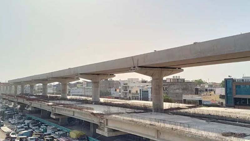 दिल्ली ट्रैफिकः तीन स्तरों वाला फ्लाईओवर लगभग तैयार..पर चालू होने में लगेगा करीब डेढ़ साल