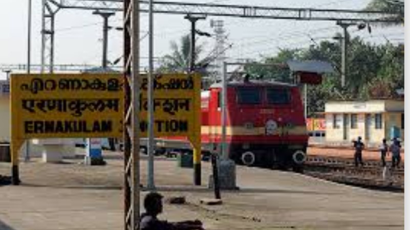 टीटीई ने टिकट मांगा तो दे दिया चलती ट्रेन से धक्का..हत्यारा गिरफ्तार