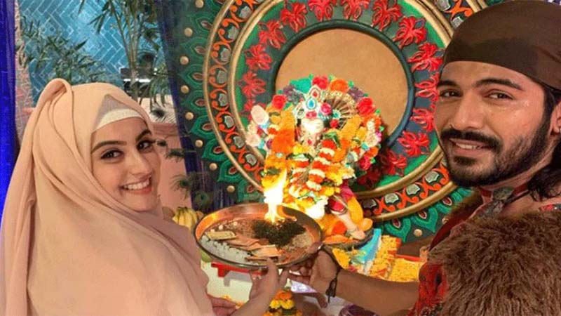 Tunisha Sharma Suicide Case :  पुलिस ने निकाला शीजान का काला चिट्ठा, 250 पन्नों की व्हाट्सएप चैट..!