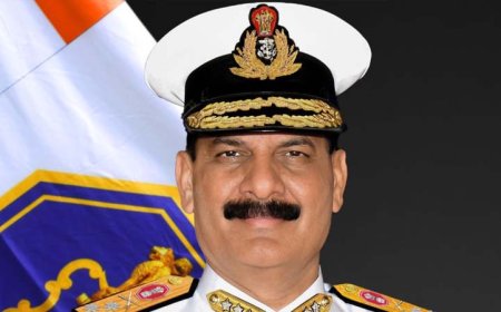 भारत जल्द बनाएगा परमाणु शक्ति से चलने वाली पनडुब्बियां: नौसेना प्रमुख