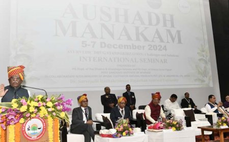 आयुर्वेद के भारतीय ज्ञान को युगानुकूल बनाते हुए इसका वैश्विक प्रसार हो: हरिभाऊ बागडे