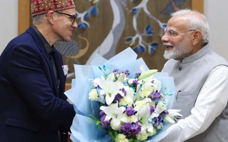 प्रधानमंत्री मोदी के साथ अपने संबंधों पर बोले उमर अब्दुल्ला, 'इसे दोस्ती समझने की भूल न करें..'