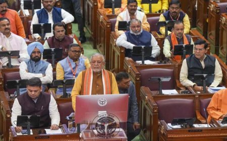 उत्तर प्रदेश बजट 2025-26 : नए एक्सप्रेसवे, मुफ्त स्कूटी, मुफ्त गैस सिलेंडर समेत कई बड़े ऐलान