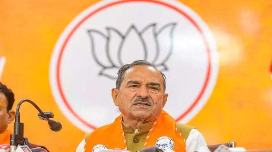 मदन राठौड़ ने पूर्व सीएम गहलोत पर साधा निशाना, कहा - 'प्रचार के भूखे हैं गहलोत'