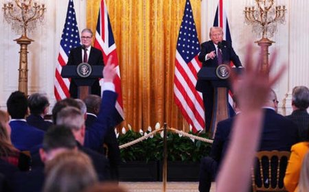 ब्रिटिश पीएम कीर स्टारमर से कनाडा पर सवाल पूछने पर डोनाल्ड ट्रंप ने रिपोर्टर रिपोर्टर को रोका और बोले, That’s enough..बस, अब बहुत हुआ..!