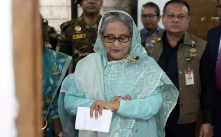 "प्रधानमंत्री बनकर लौट रही हैं शेख हसीना": अवामी लीग नेता ने भारत का आभार जताया, कहा - 'बांग्लादेश के युवाओं से हुई गलती'