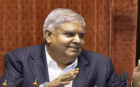 राज्यसभा में टी-शर्ट पर नारे लिखे होने को लेकर तीन बार स्थगन, धनखड़ ने फ्लोर लीडर्स की बैठक बुलाई