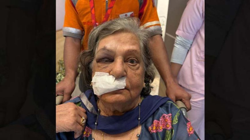 दिल्ली IGI एयरपोर्ट पर एयर इंडिया द्वारा व्हीलचेयर नहीं देने का आरोप, 82 वर्षीय महिला ICU में भर्ती, एयरलाइन ने आरोपों को नकारा