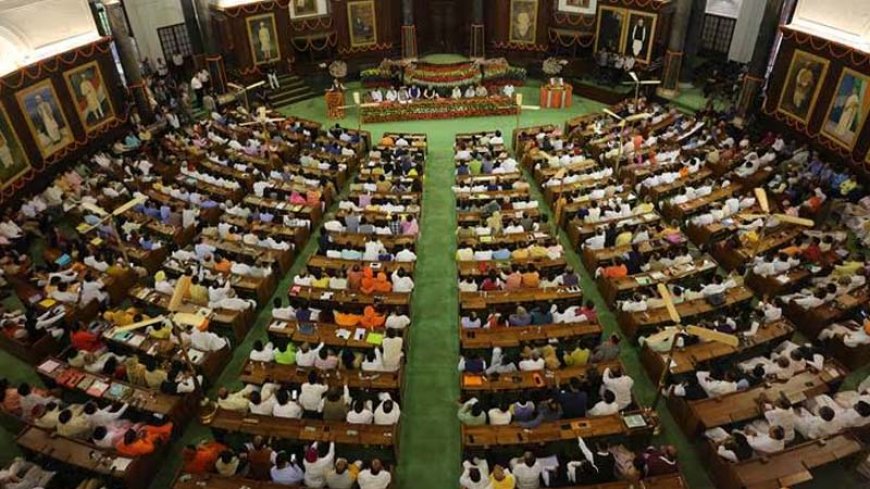 मोदी सरकार ने संसद में पेश किया इमिग्रेशन बिल, विपक्ष बोला – संविधान का उल्लंघन