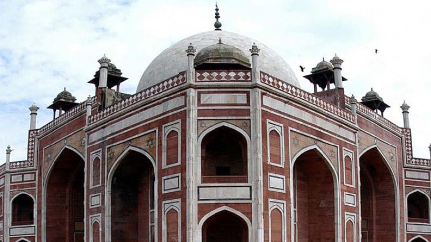 मुगल मकबरे विवादों में? औरंगज़ेब विवाद के बीच विश्व हिंदू परिषद ने हुमायूँ का मकबरा किया ‘निरीक्षण’, अब सफदरजंग मकबरे की बारी
