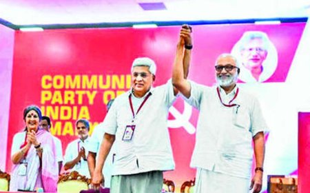 करात अब पोलितब्यूरो से बाहर, केरल के पूर्व मंत्री बेबी बने सीपीएम के नए महासचिव