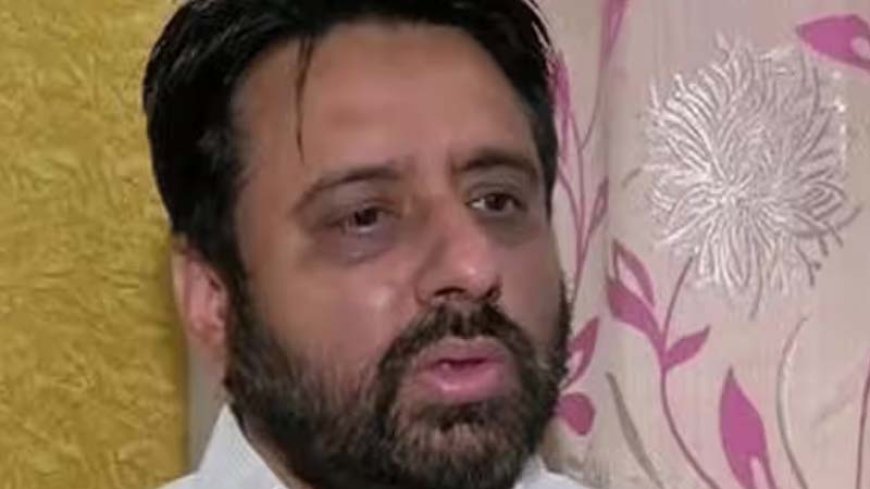 आप नेता अमानतुल्ला खान ने सुप्रीम कोर्ट का रुख किया और कहा, 'वक्फ संशोधन विधेयक अल्पसंख्यकों के अधिकारों को कमजोर करता है..!'