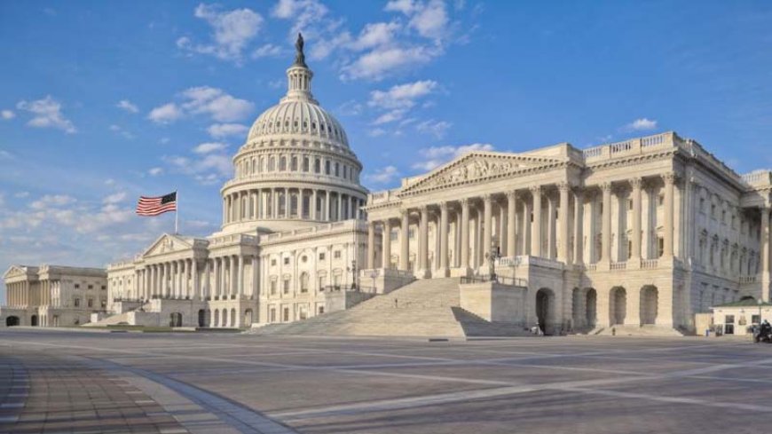 अमेरिकी कांग्रेस की यूक्रेन को सलाह: रूस को ज़मीन सौंपो और ज़ेलेंस्की को वोट से हटाओ