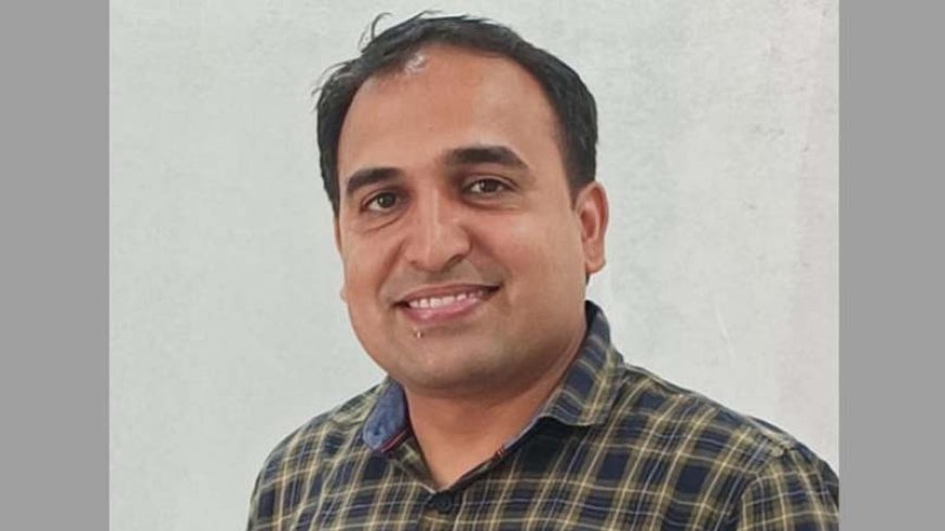 राजस्थान के झुंझुनूं निवासी दो बच्चों के पिता सुरेंद्र कुमार पाकिस्तानी गोलाबारी में शहीद
