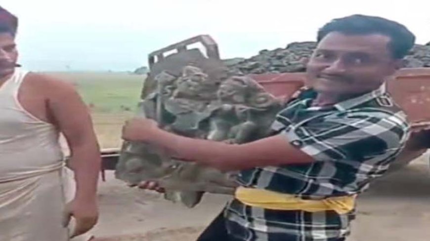 1,700 साल पुरानी शिव-शिवा की मूर्ति बिहार में मिली, ग्रामीणों ने म्यूज़ियम को सौंपने से किया इनकार