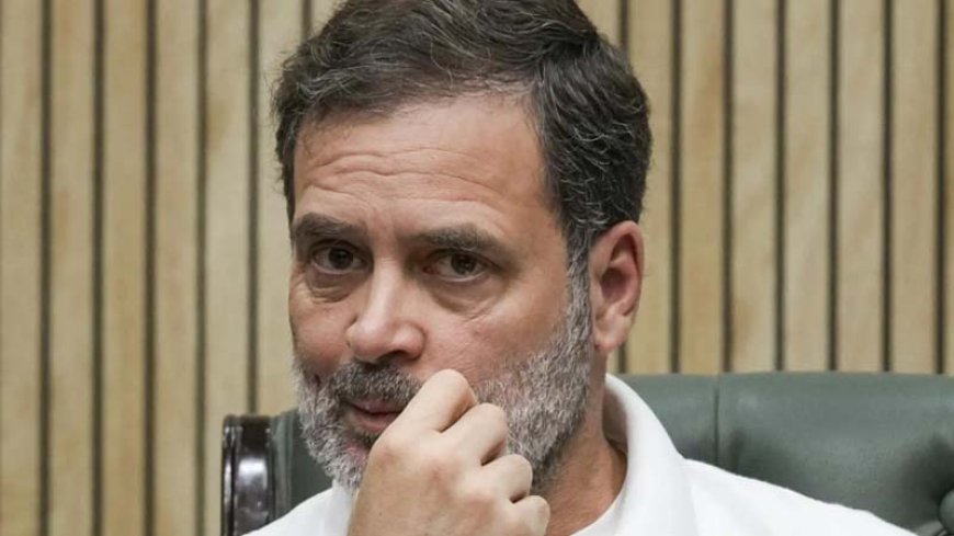 "राहुल गांधी का चेहरा काला कर देंगे": सावरकर पर टिप्पणी को लेकर उद्धव सेना नेता का विवादित बयान, कांग्रेस ने किया पलटवार