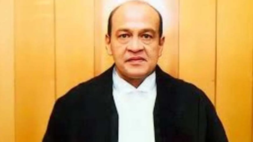 लोकसभा अध्यक्ष और उपराष्ट्रपति को न्यायाधीश की जांच पर अभी तक सीजेआई की रिपोर्ट नहीं मिली