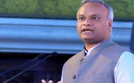 "केंद्र से जवाब मांगूंगा": अमेरिका यात्रा से इनकार पर प्रियांक खड़गे का बयान