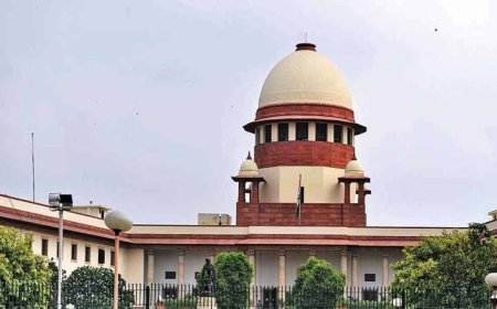 सुप्रीम कोर्ट में 'भूतिया याचिकाकर्ता' पर रहस्य गहराया, तीसरे वकील ने भी खुद को मामले से अलग किया