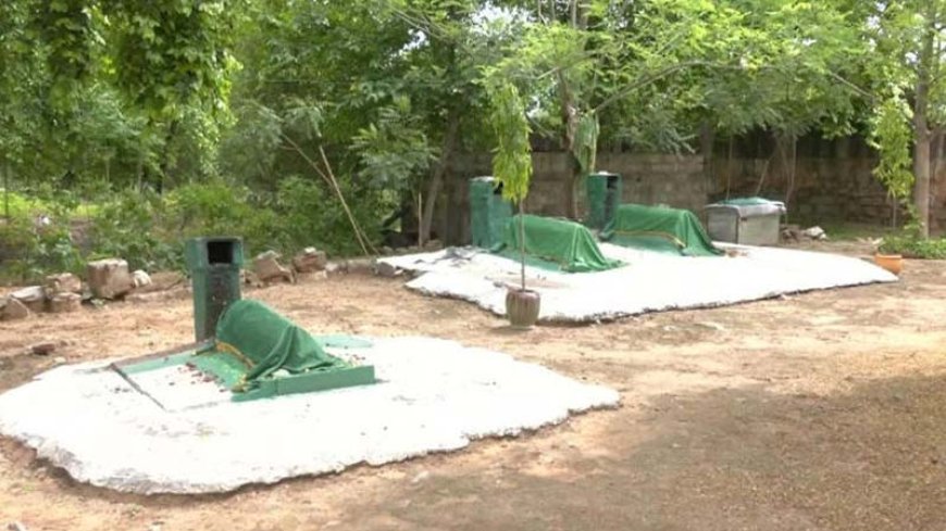 जयपुर के महारानी कॉलेज में इस्लामिक मजारें मिलने से ज़मीन कब्जे का विवाद गरमाया