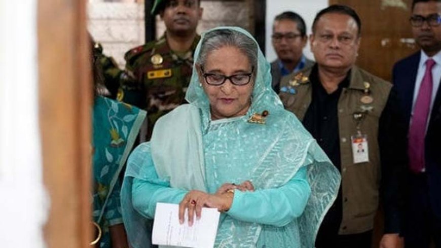 बांग्लादेश की पूर्व प्रधानमंत्री शेख हसीना को इंटरनेशनल क्राइम्स ट्राइब्यूनल ने 6 महीने की सजा सुनाई