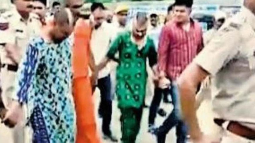 सड़क पर सज़ा: राजस्थान पुलिस का सार्वजनिक जुलूस, आरोपियों के मुंडन करवा कर पहनाई सलवार !