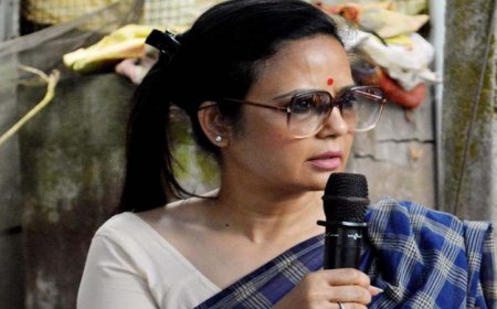 ममता सांसद महुआ मोइत्रा ने पीएम मोदी की दिवंगत मां पर दिए बयान की आलोचना की