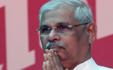 केरल के राज्यपाल ने सुप्रीम कोर्ट का दरवाज़ा खटखटाया, सीएम पिनाराई विजयन को कुलपति चयन प्रक्रिया से बाहर रखने की मांग