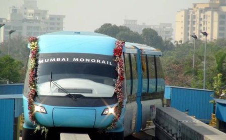 मोनोरेल ठप, मुंबईकर अब बसों के भरोसे