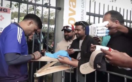 पूर्व क्रिकेटर आकाश चोपड़ा ने सूर्यकुमार यादव की तारीफों के बांधे पुल, बताया कैसे कप्तान ने ऑस्ट्रेलियाई गेंदबाजों को ‘फँसाया’ पहले T20 में